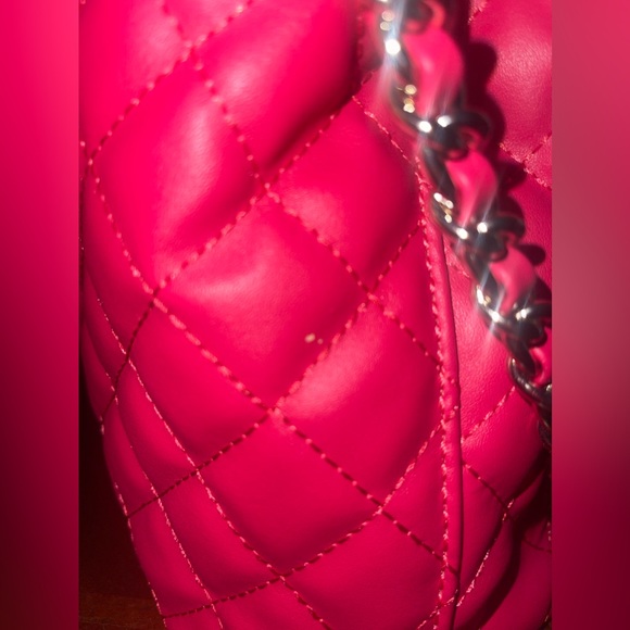 GUESS Illy Society Satchel in Pink NWOT - Picture 7 of 8